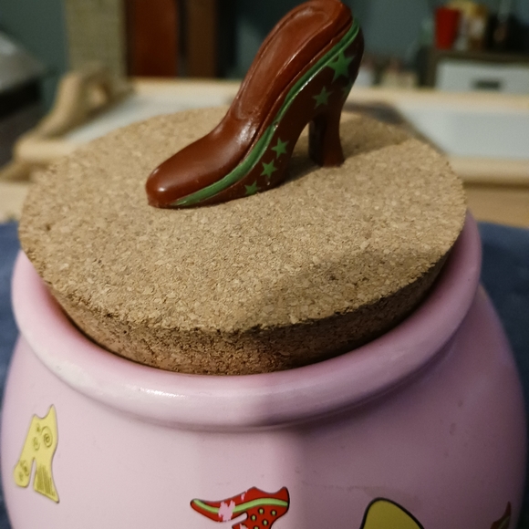 NEW! "SHOE SHOPPING" FUND JAR (Big Jar) - Picture 5 of 9